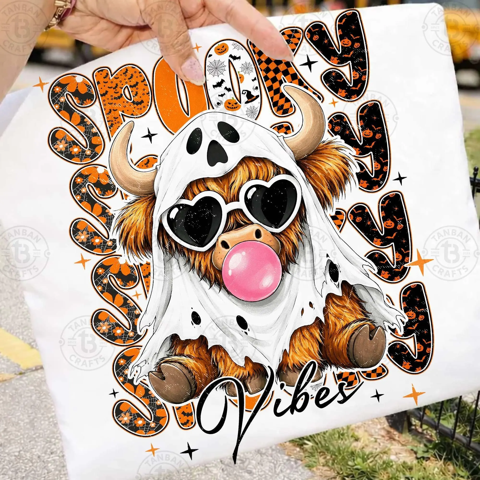 Comfort Colors Spooky Vibes High Cow T-Shirt, Funny Cute Fall Print Trendy Halloween Graphic Tee for Women - photo 3