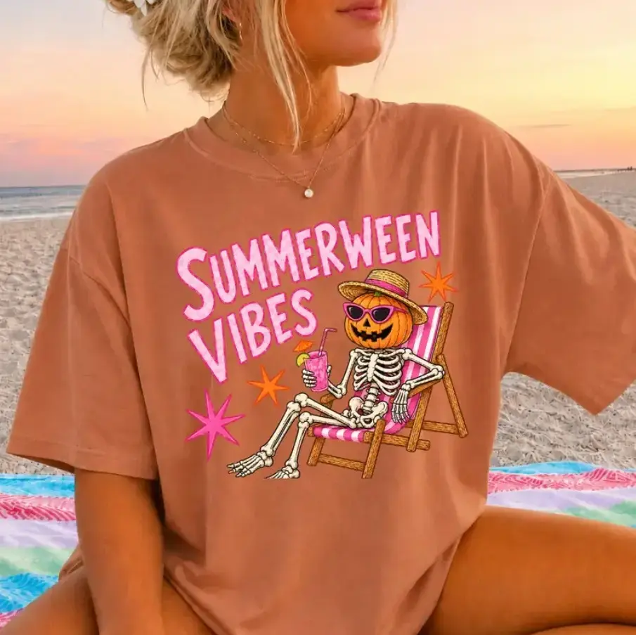 Comfort Colors Summerween Vibes Skeleton Shirt, Womens Oversized Halloween Graphic Tee, Cute Trendy Summer Beach Vacation Top
