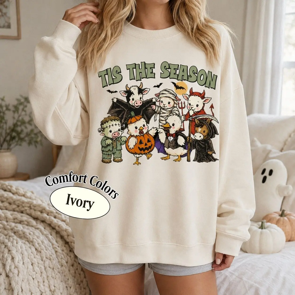 Comfort Colors Tis The Season Farm Animals Halloween Shirt, Cute Cow Duck Sheep Pig Spooky Barnyard Tee