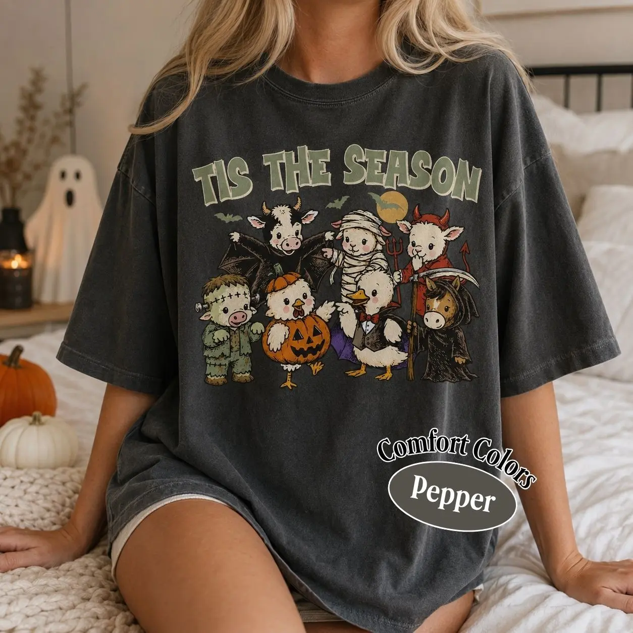 Comfort Colors Tis The Season Farm Animals Halloween Shirt, Cute Cow Duck Sheep Pig Spooky Barnyard Tee - photo 2