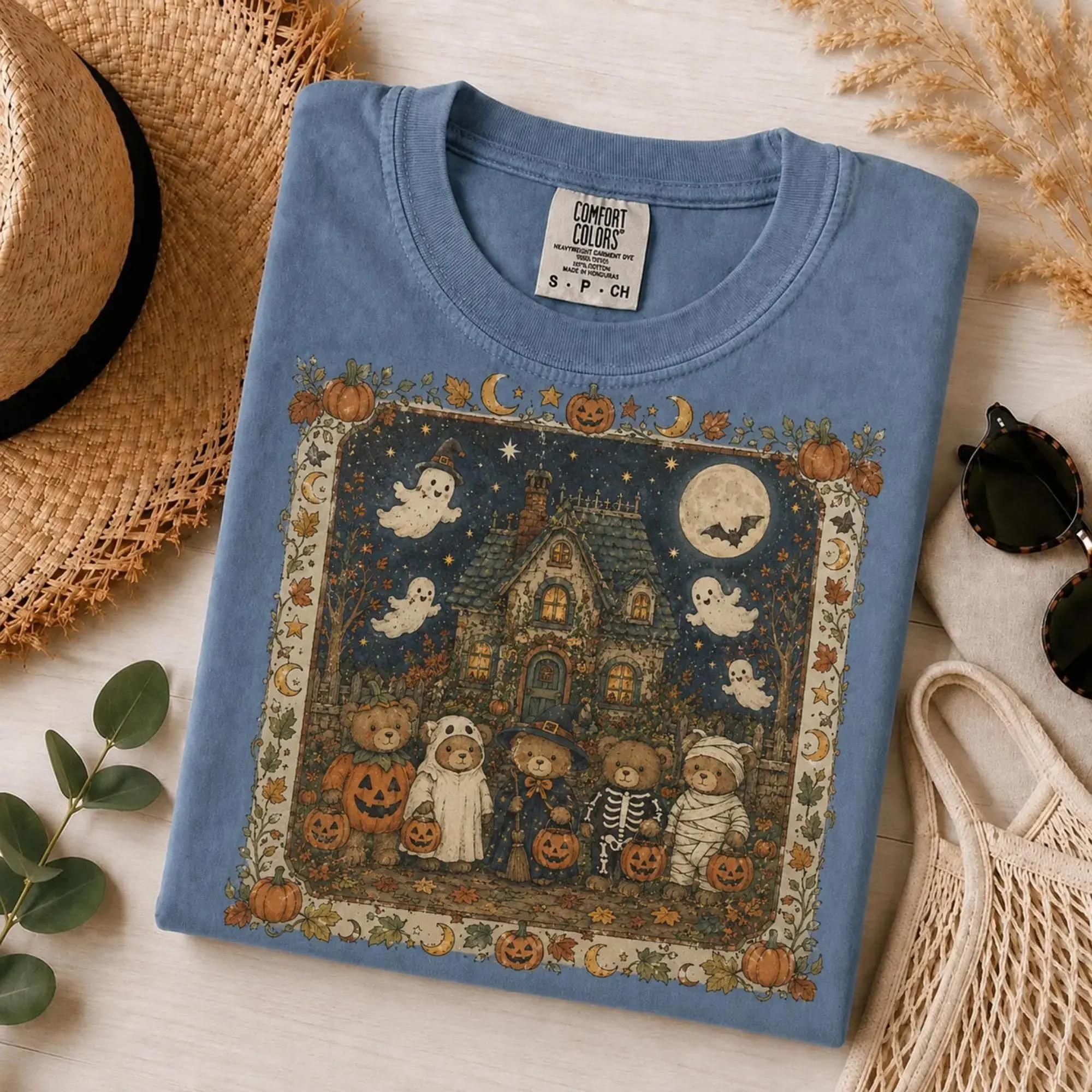 Comfort Colors Vintage 90s Halloween Bear Shirt, Retro Trick or Treat Teddy Tee, Spooky Season Cute Fall Pumpkin Gift