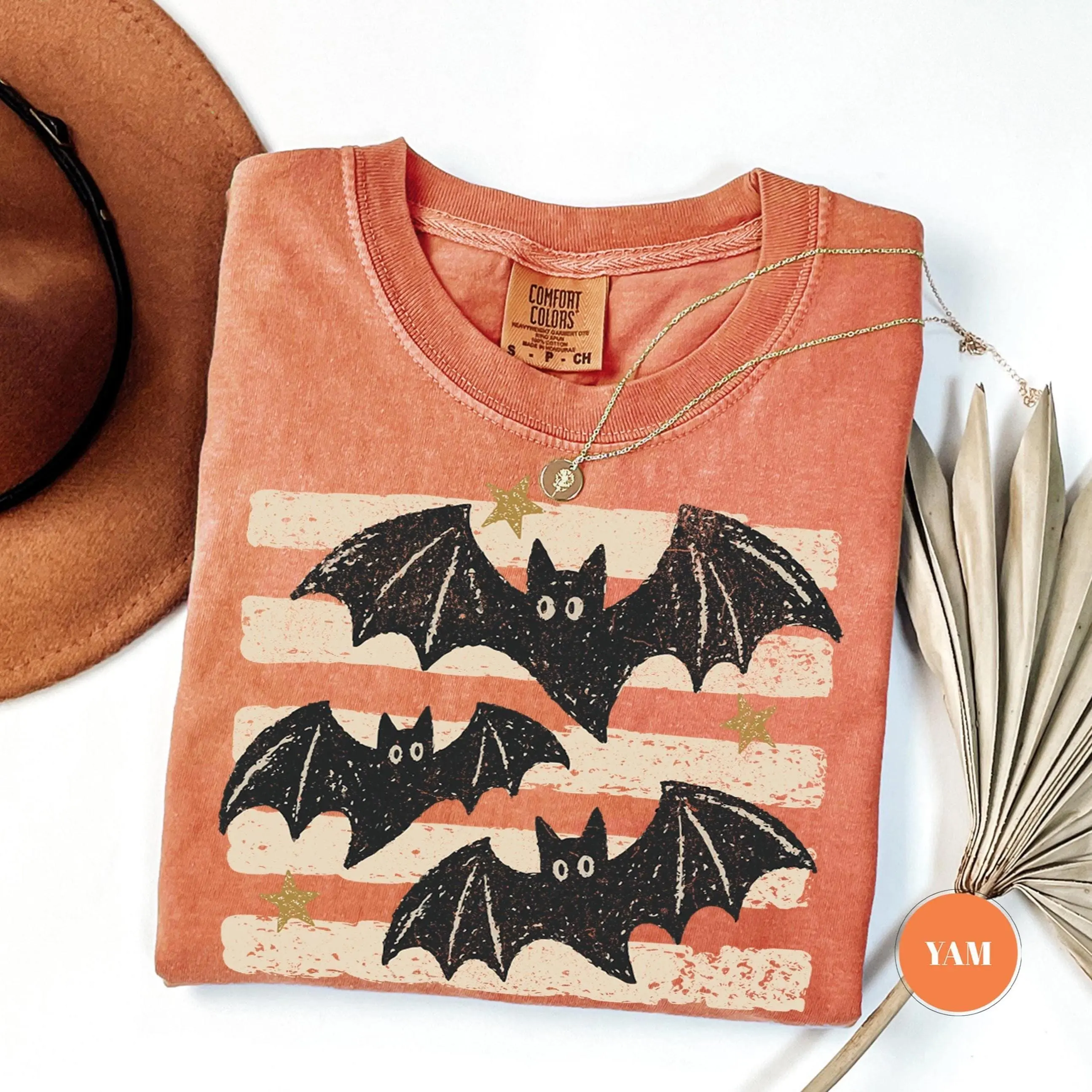 Comfort Colors Vintage Bat Halloween T-Shirt, Retro Spooky Season Boho Witchy Goth Fall Top