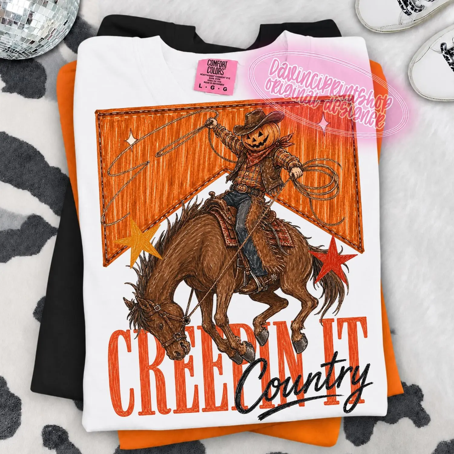 Comfort Colors Western Cowgirl Halloween T-Shirt, Creepin Country Pumpkin Cowboy Vintage Rodeo Fall Tee