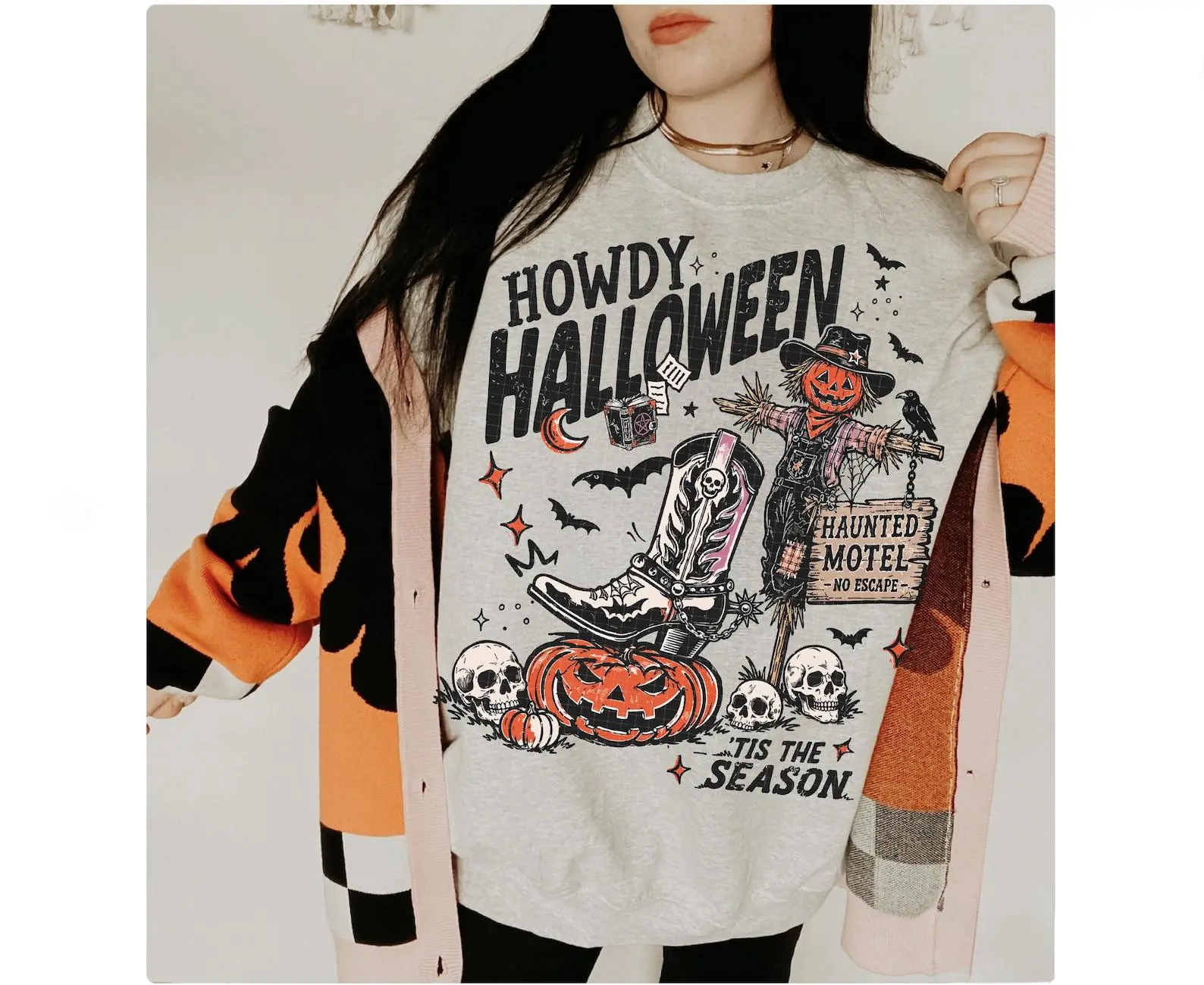 Comfort Colors Western Howdy Halloween Shirt, Striped Haunted Motel Tee, Retro Pumpkins Tis the Season Graphic Top - photo 3