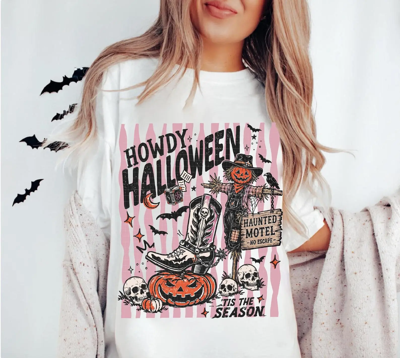 Comfort Colors Western Howdy Halloween Shirt, Striped Haunted Motel Tee, Retro Pumpkins Tis the Season Graphic Top - photo 4