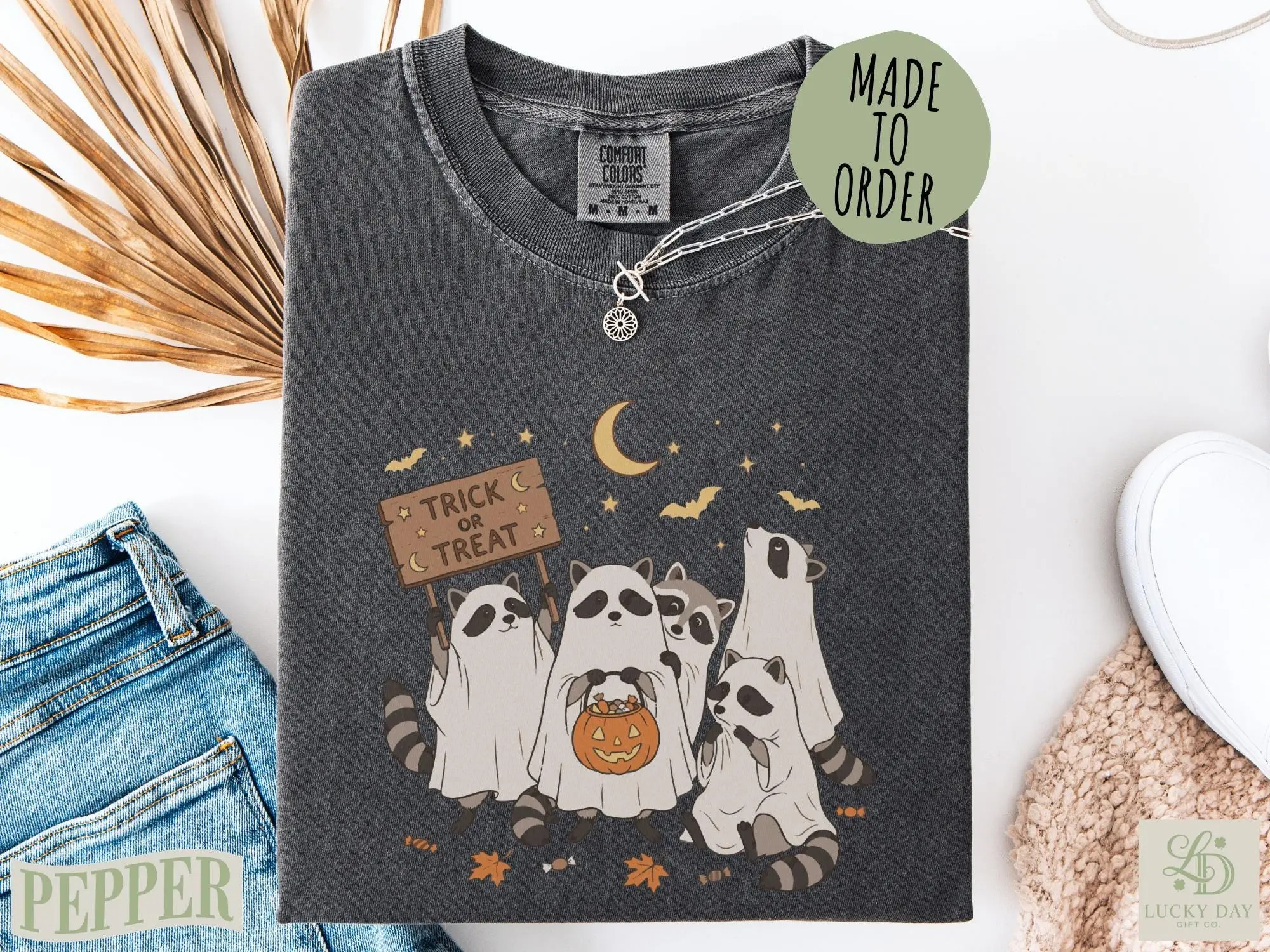 Comfort Colors Cute Ghost Raccoon Halloween Shirt, Funny Trick Or Treat Animal Graphic Tee, Womens Fall Autumn Top