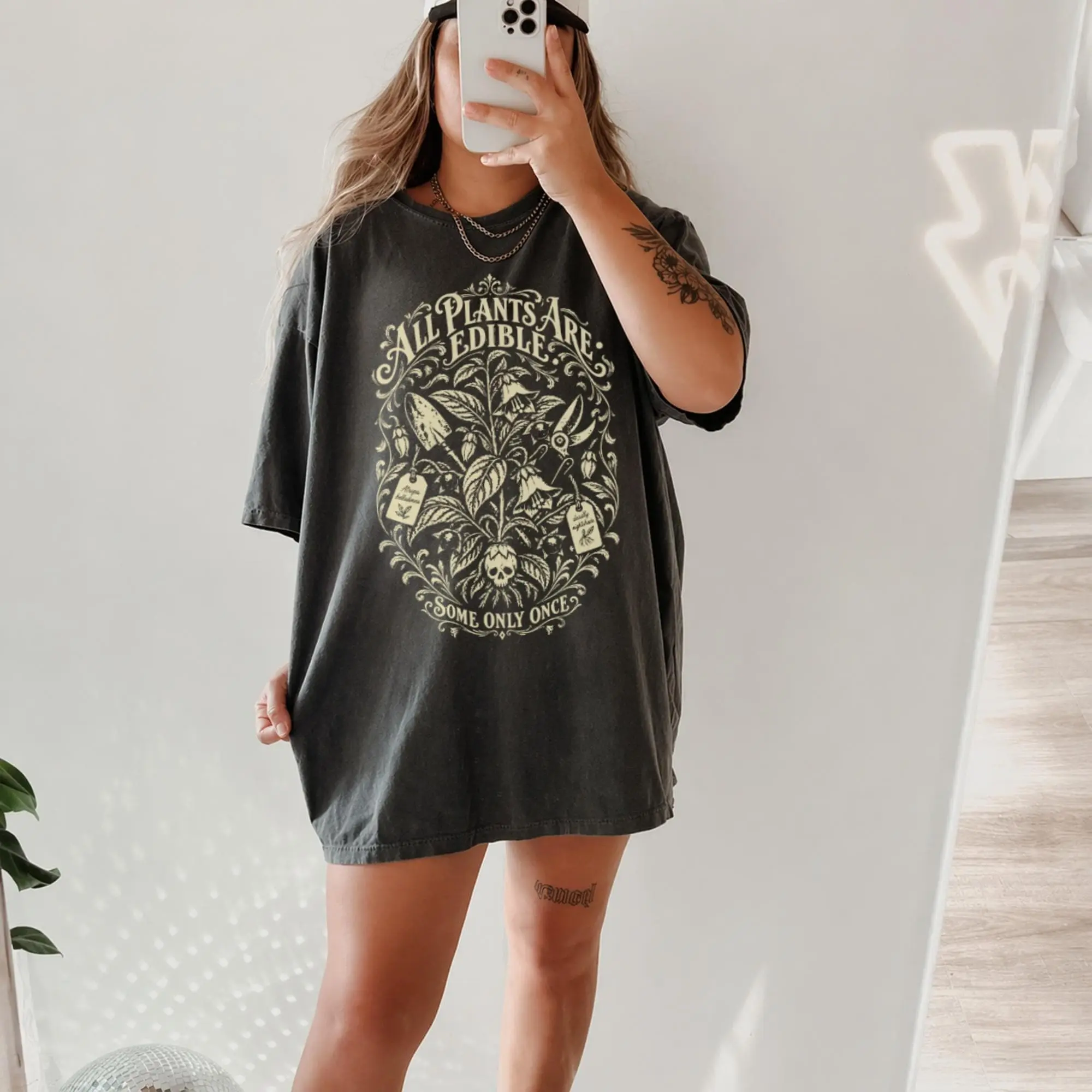 Edible Plants Herbology Poison Halloween Shirt, Funny Deadly Nightshade Botanical Grunge Gothic Skull Tee - photo 4