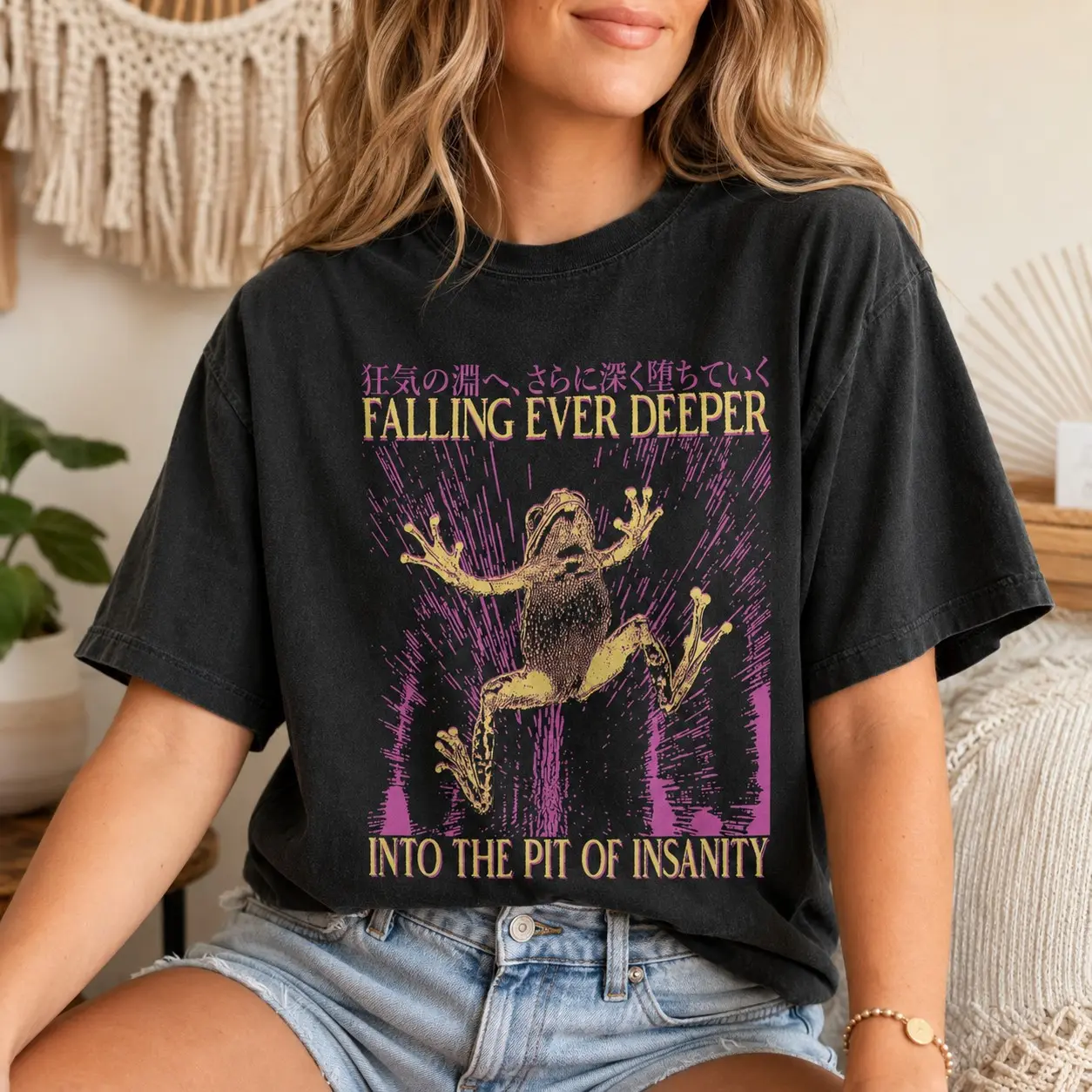 Falling Ever Deeper Frog Graphic Shirt for Women, Retro Horror Halloween Tee, Weirdcore Animal Lover Gift