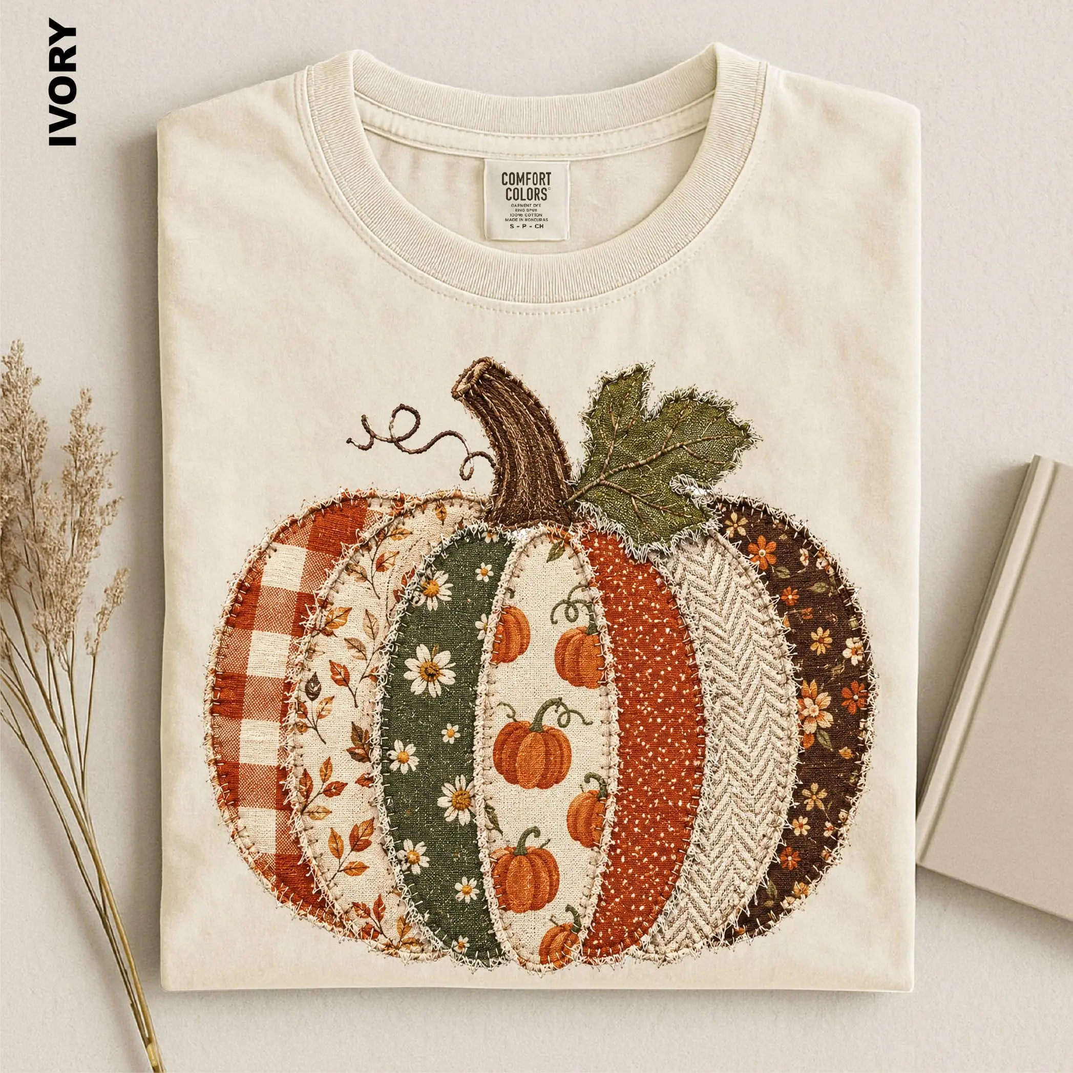 Faux Patchwork Fall Pumpkin Sweatshirt, Comfort Colors Checkered Autumn Thanksgiving Crewneck for Women - photo 3