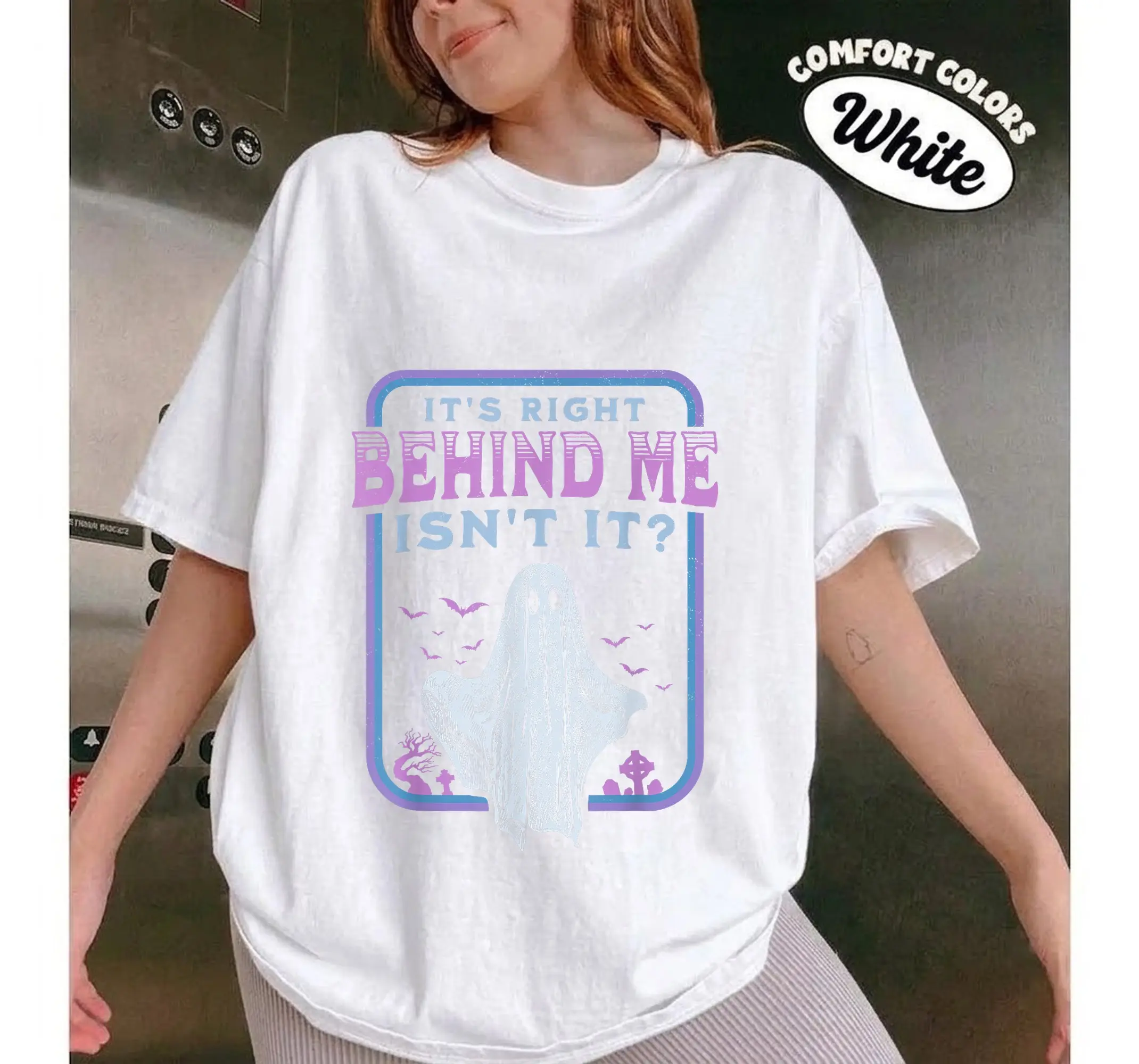Funny Ghost Hunting Shirt, Retro Paranormal Right Behind Me Halloween Humor Tee