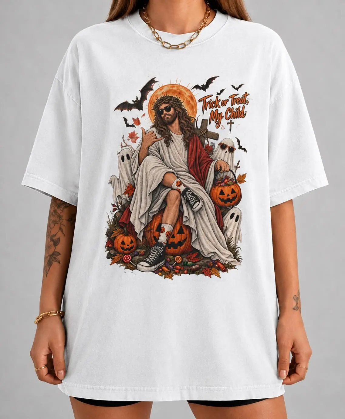 Funny Ghost Jesus Halloween Shirt, Christian Handing Out Candy Cute Pumpkin Graphic Tee - photo 5