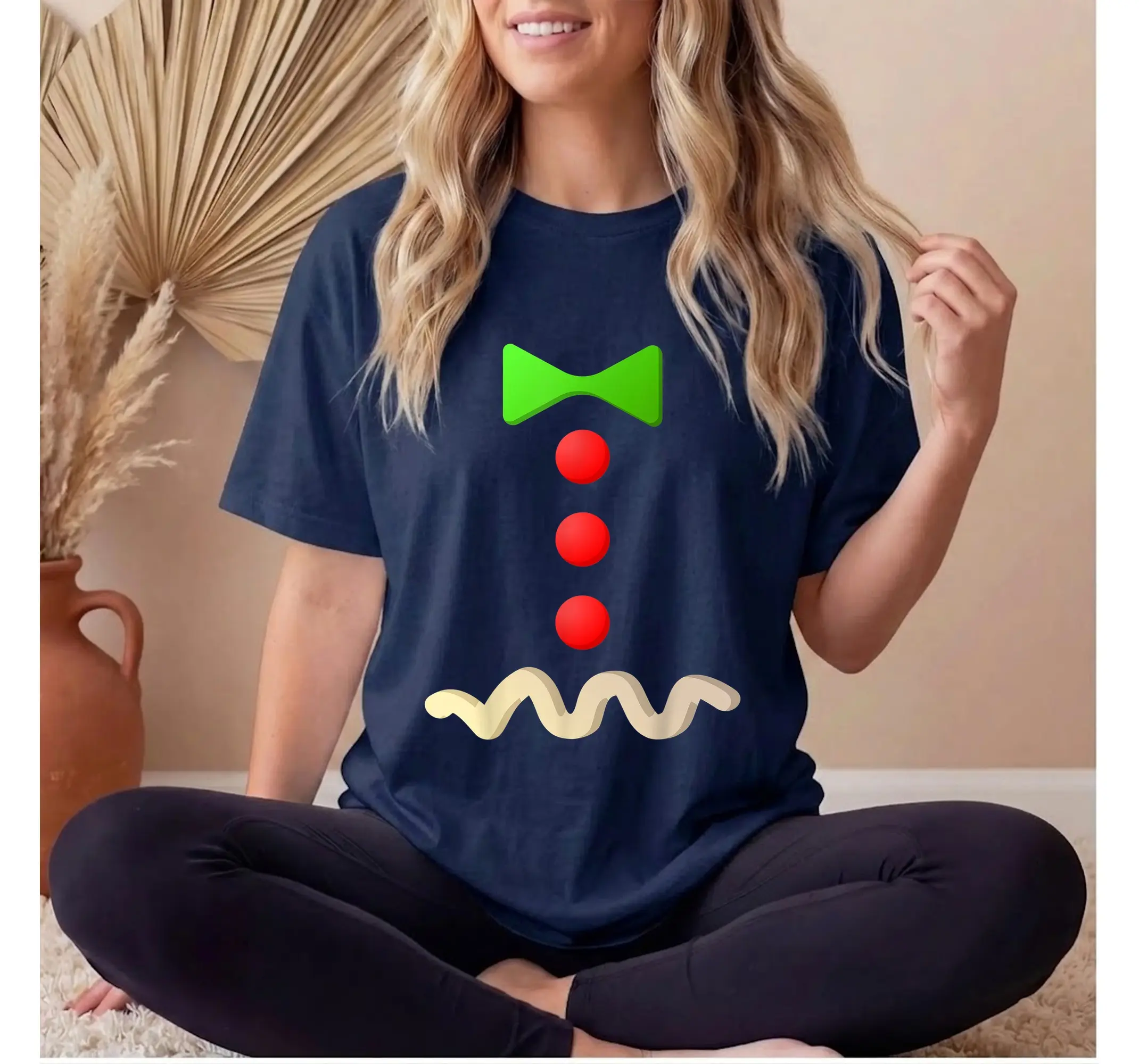Funny Gingerbread Man Halloween Costume T-Shirt, Easy Holiday Outfit Tee