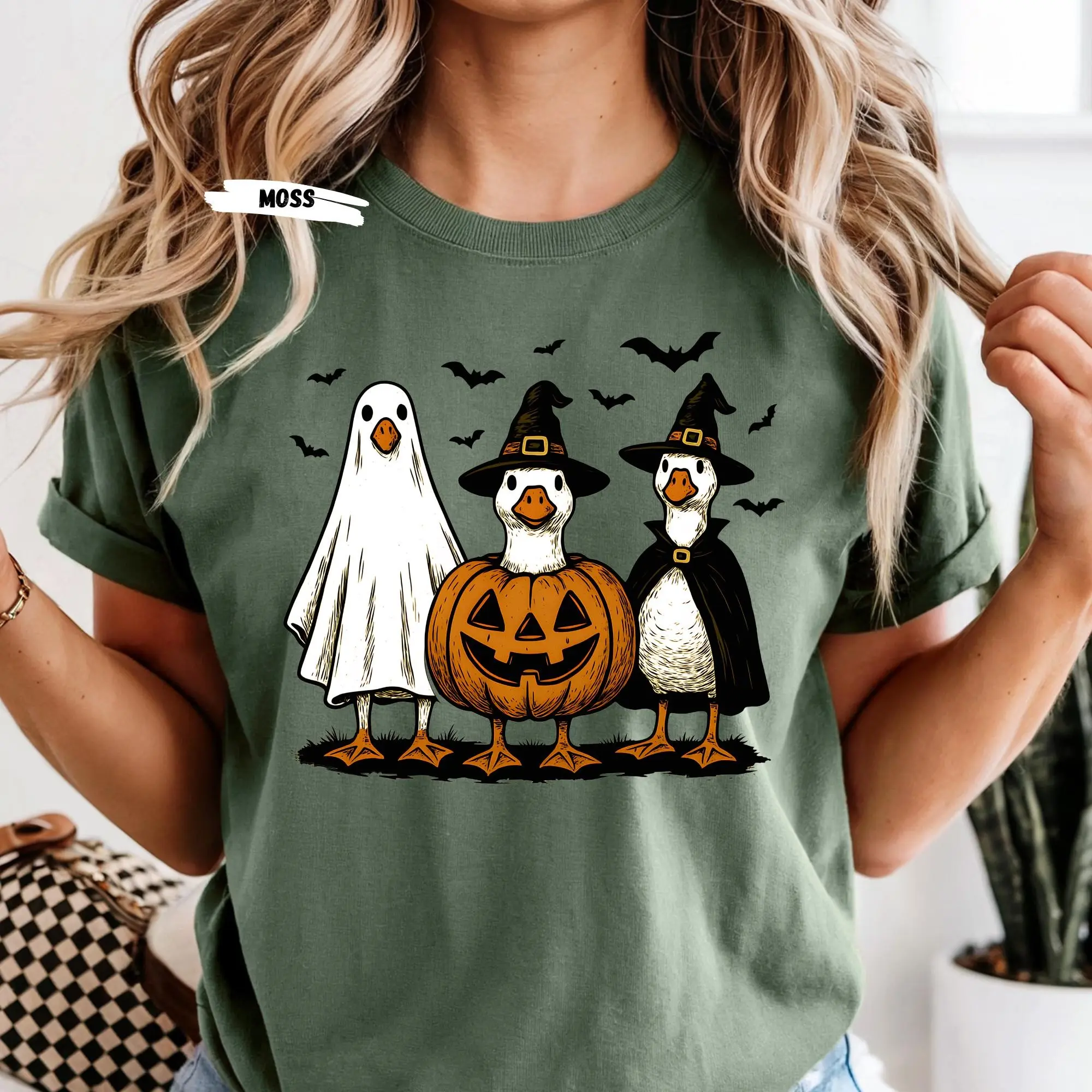 Funny Goose Halloween Shirt: Comfort Colors Farm Animal Costume Tee