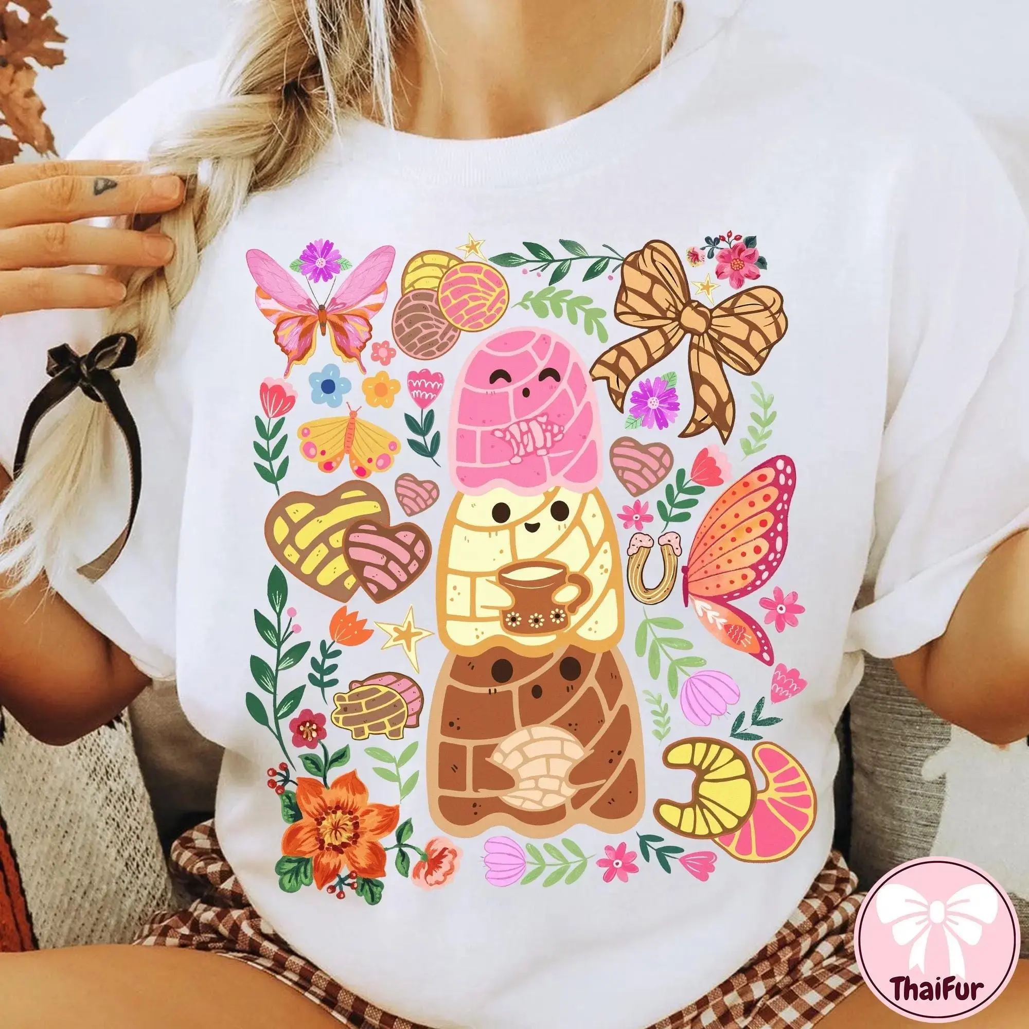 Funny Pantasmas Ghost Pan Dulce Women's Shirt, Halloween Mexican Conchas Cute Bakery Graphic Tee