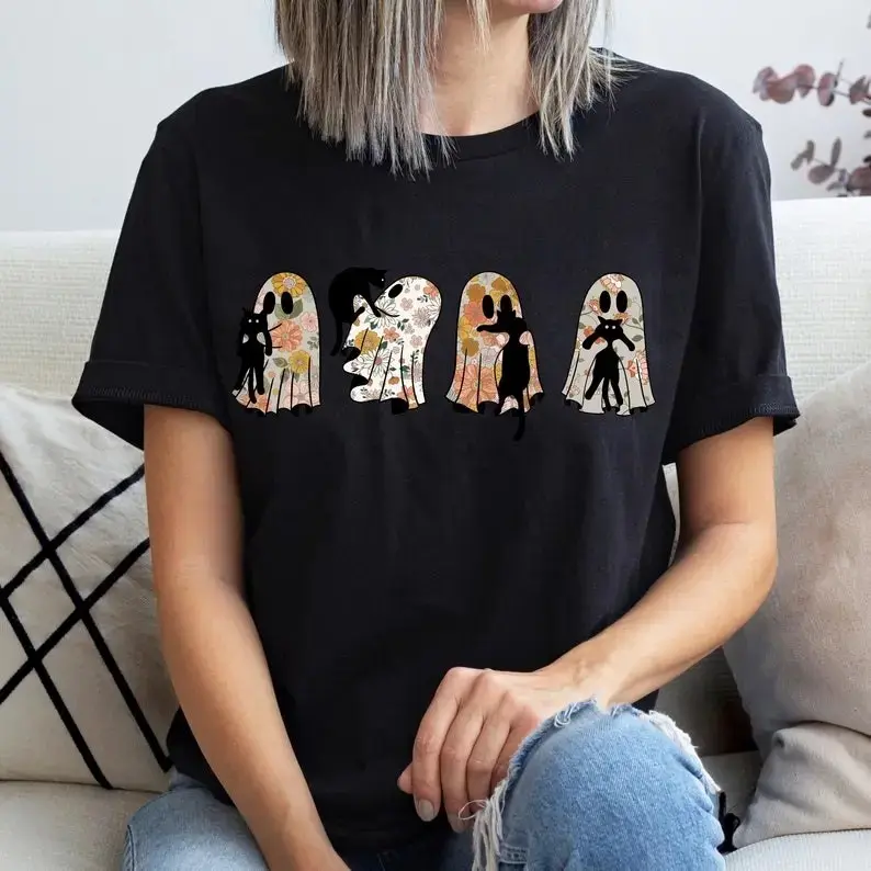 Ghost Cat Sweatshirt for Women, Halloween Black Floral Graphic Crewneck, Retro Spooky Season Boho Fall Crazy Kitty Lady Top