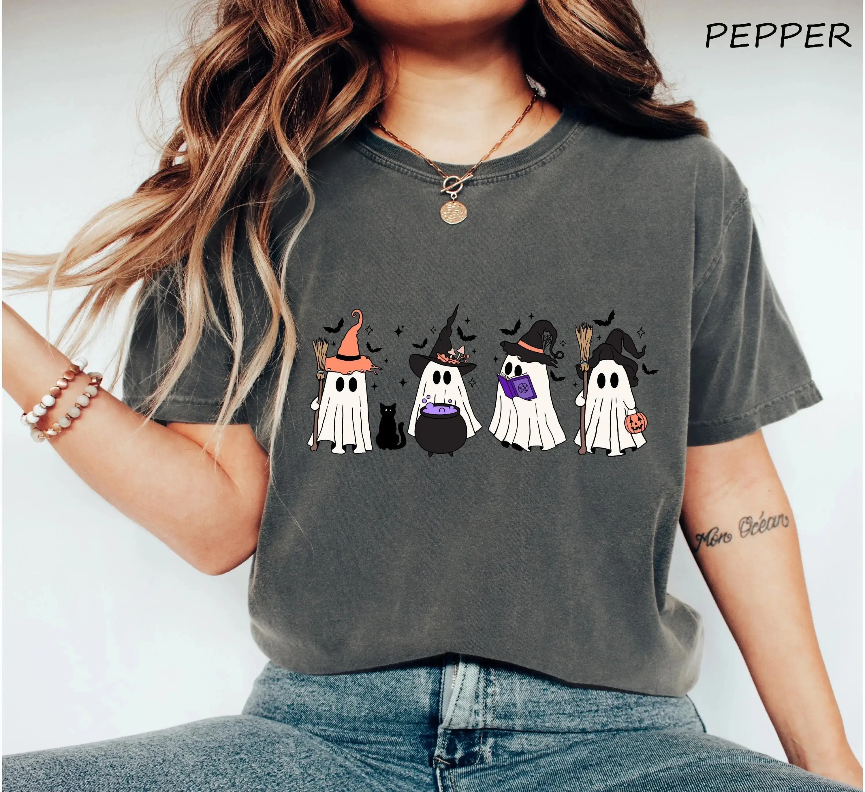 Comfort Colors Ghost Witch Halloween Shirt, Funny Cute Vintage Style Spooky Season Fall Tee for Women