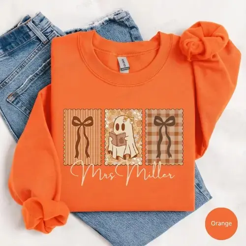 Gildan Personalized Teacher Ghost Sweatshirt, Cute Halloween Elementary School Autumn Gift Crewneck - photo 4