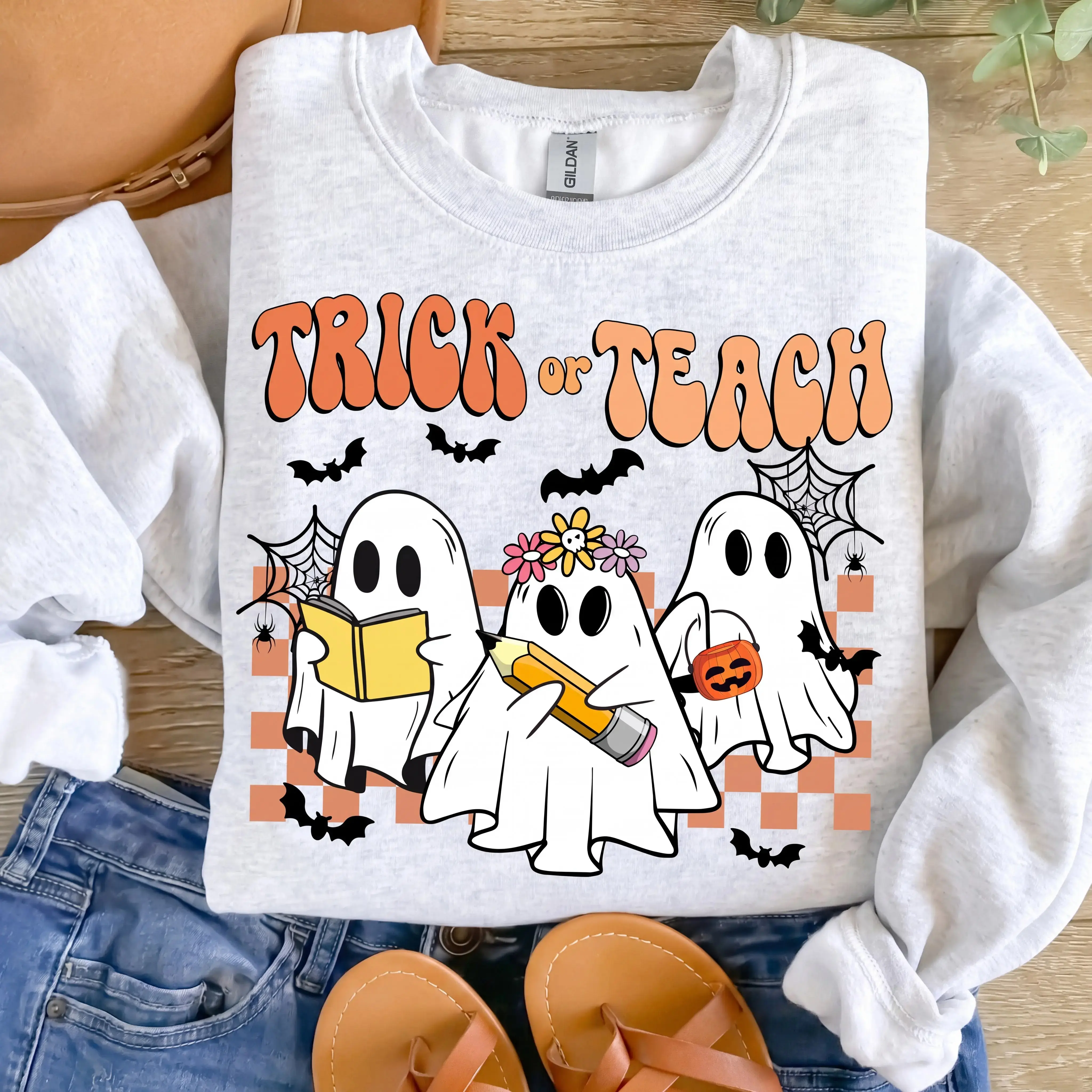 Gildan Trick or Teach Sweatshirt, Funny Teacher Halloween Ghost Pumpkin Graphic Crewneck - photo 4