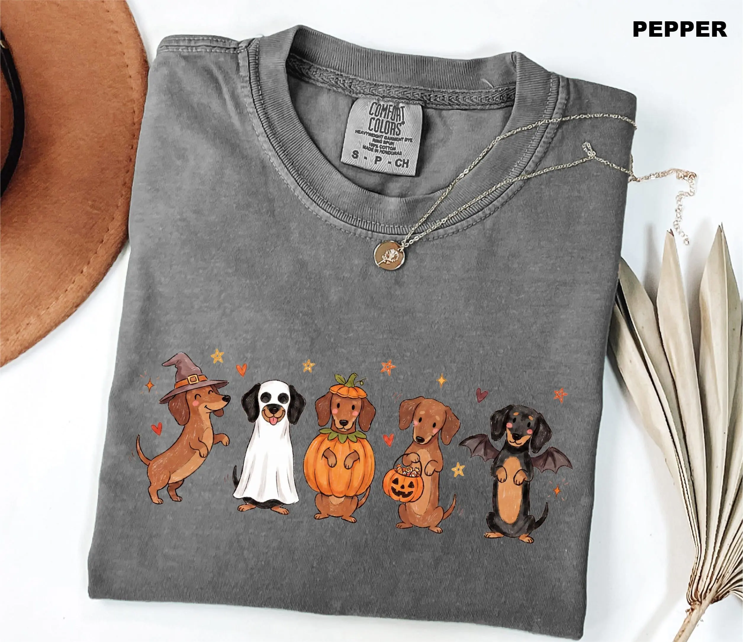 Comfort Colors Halloween Dachshund Shirt, Cute Spooky Wiener Doxie Dog Mom Lover Funny Gift Tee - photo 3