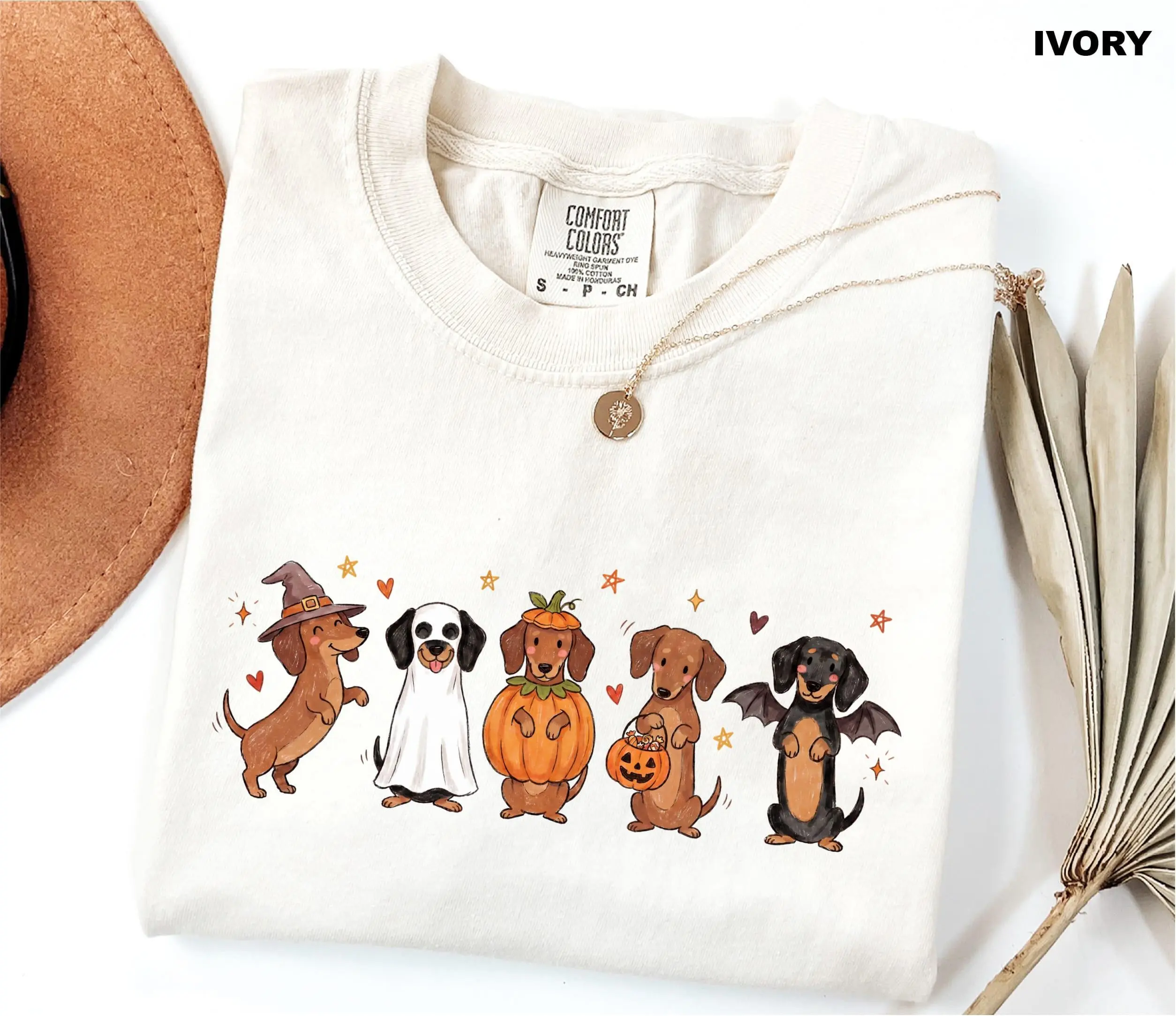 Comfort Colors Halloween Dachshund Shirt, Cute Spooky Wiener Doxie Dog Mom Lover Funny Gift Tee - photo 4