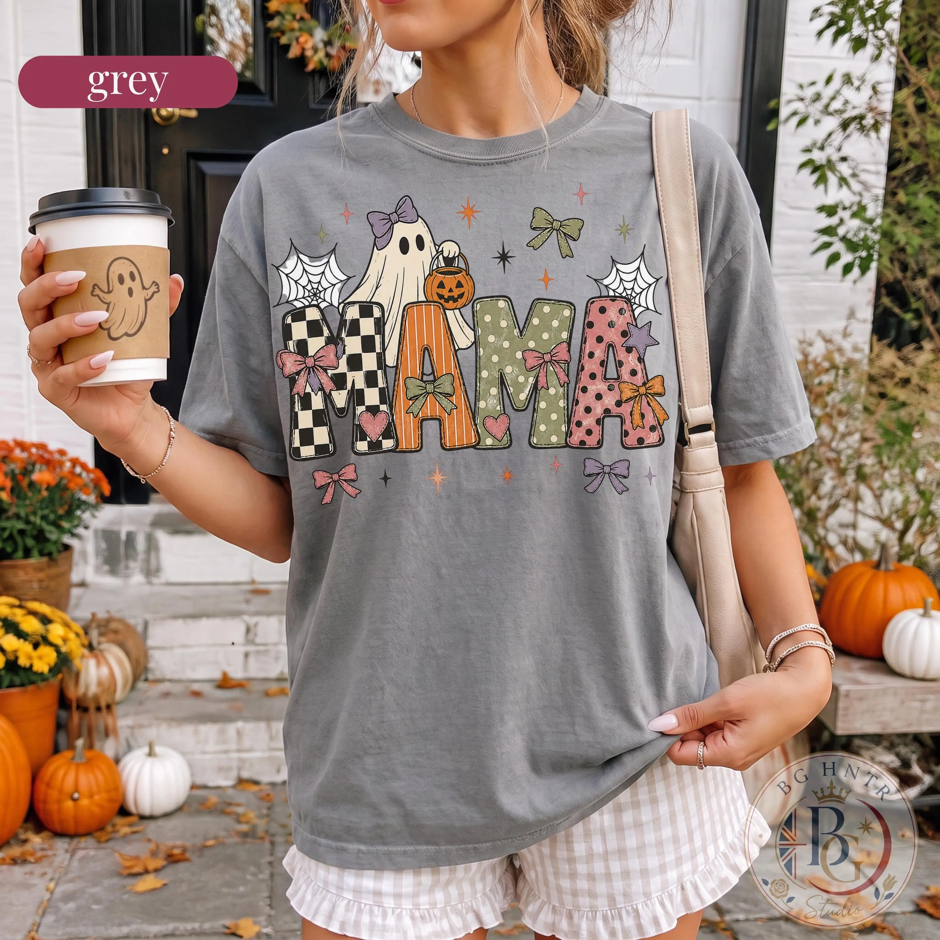 Comfort Colors Halloween Mama Shirt, Cute Ghost Pumpkin Bucket Oversized Top, Spooky Season Coquette Bow Gift - photo 4