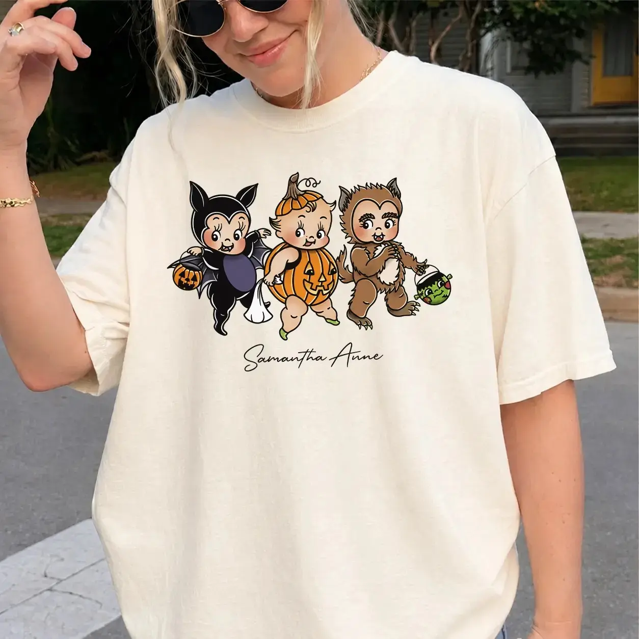 Kewpie Halloween Trick Or Treating T-Shirt, Retro Pumpkin Bat Graphic Tee, Womens Funny Cringe Meme Doll Lover Gift - photo 2