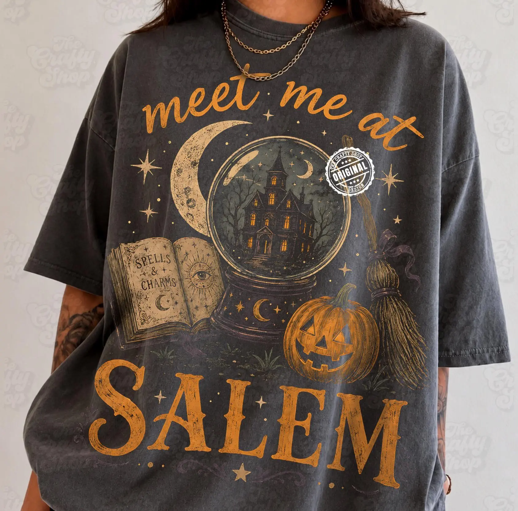 Meet Me At Salem Witchy Halloween Graphic Tee, Womens Vintage Spooky Season Haunted House Dark Aesthetic Fall Shirt