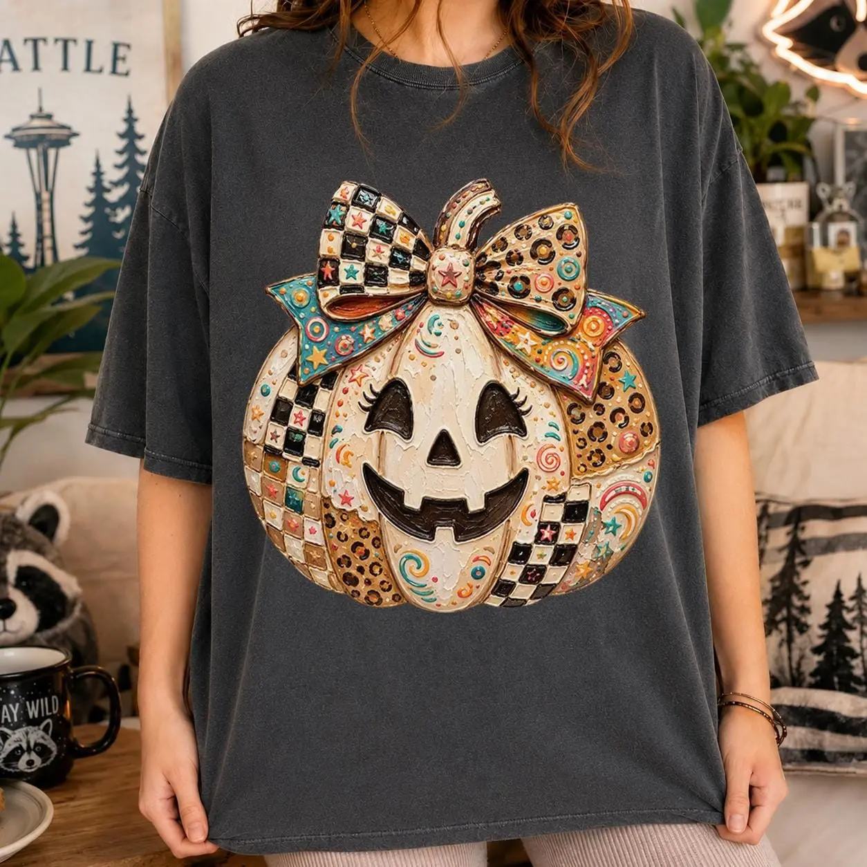 Comfort Colors Neutral Checkered Leopard Pumpkin Shirt, Coquette Bow Jack O Lantern Beige Fall Halloween Gift