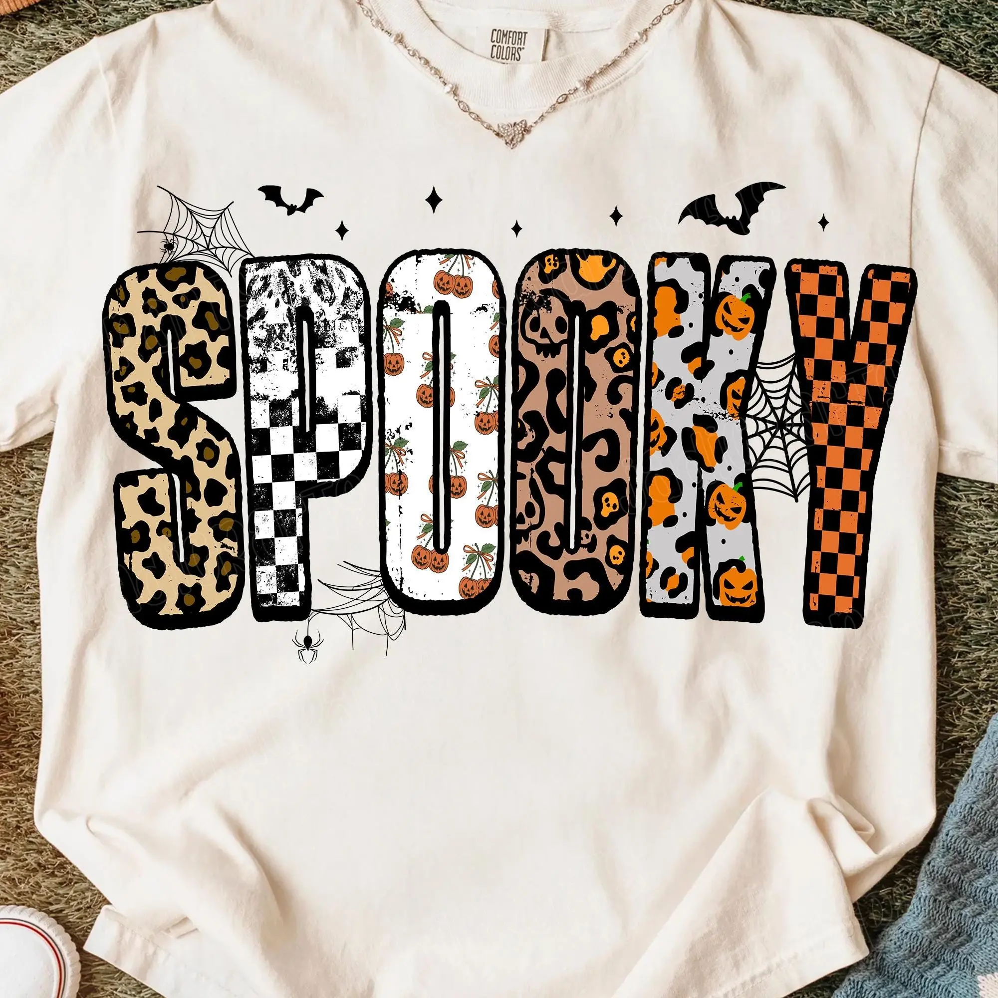 Retro Halloween Spooky Pullover Sweatshirt for Women, Leopard Checkered Fall Crewneck, Personalized Girly Design - photo 5