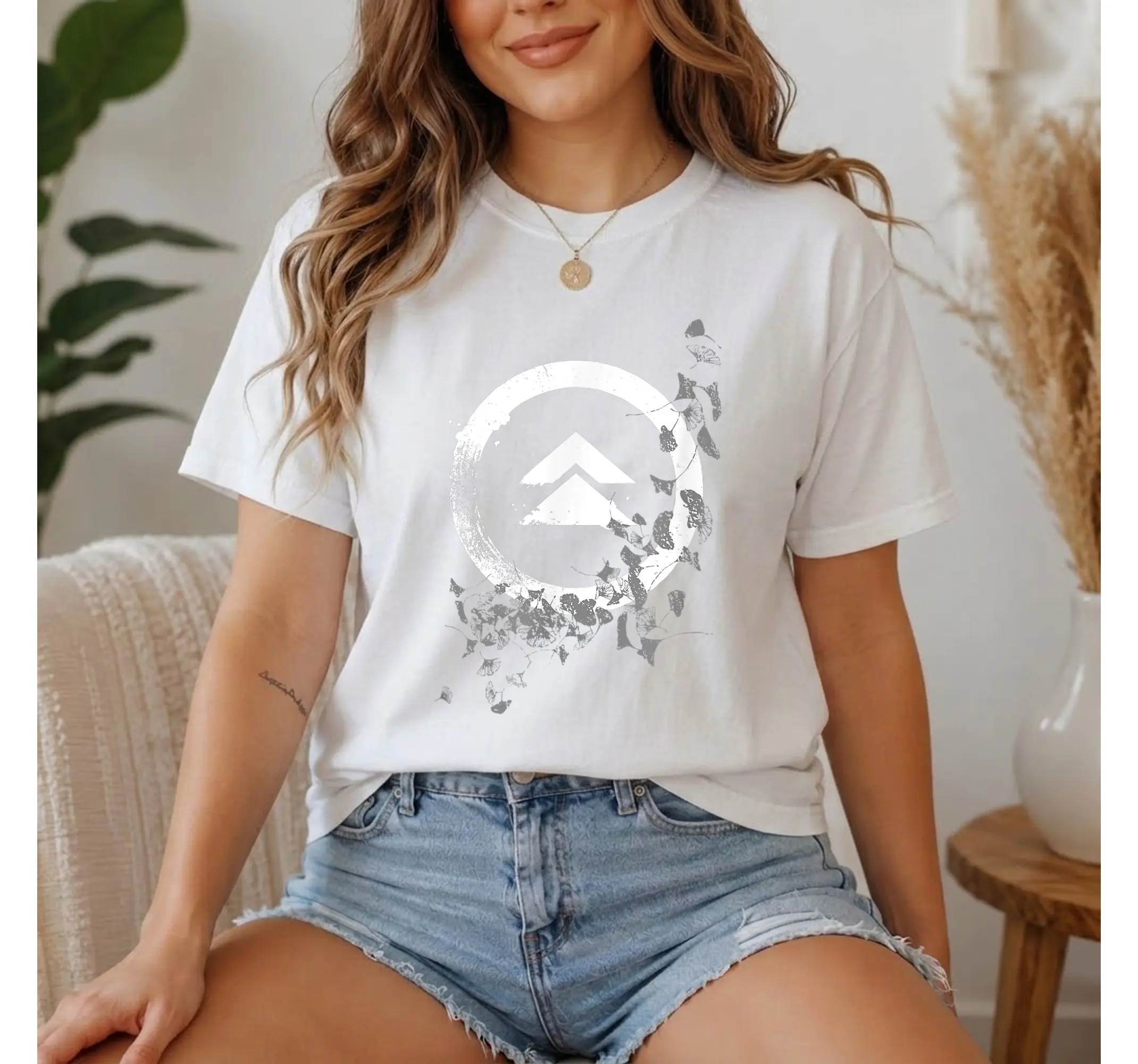 Samurai Ghost Clan Crest Falling Leaves Graphic Tee, Video Game Apparel Men's T-Shirt - photo 3