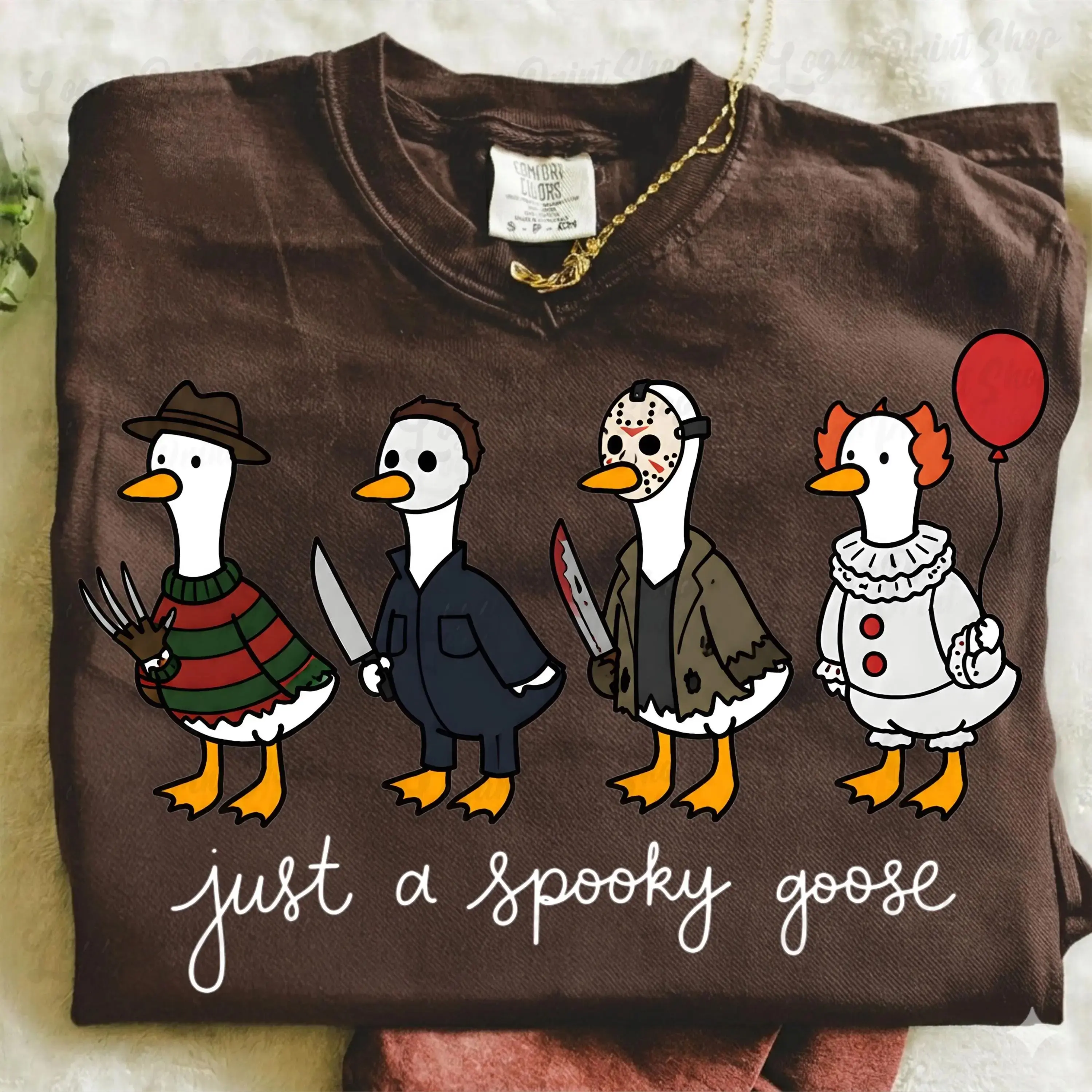 Spooky Goose Halloween T-Shirt for Women, Retro Skeleton Funny Trendy Fall Crewneck Graphic Tee