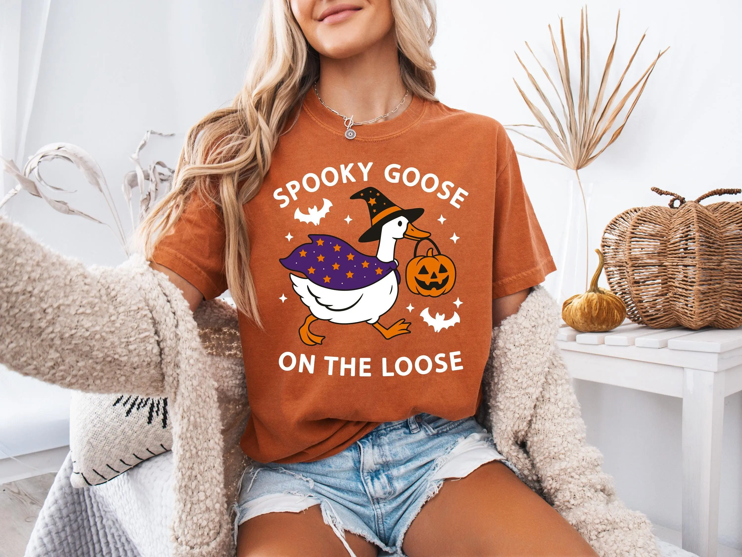 Spooky Goose On The Loose Halloween Shirt, Funny Fall Graphic Tee, Comfort Colors Womens Season Gift Top