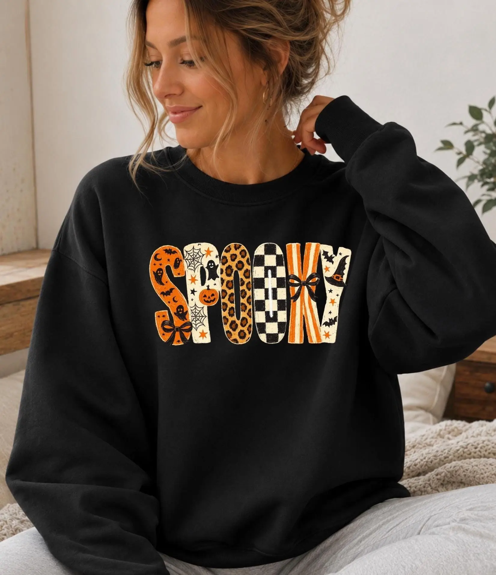 Spooky Halloween Sweatshirt for Women, Cute Ghost Pumpkin Crewneck, Vintage Cozy Autumn Fall Pullover - photo 1