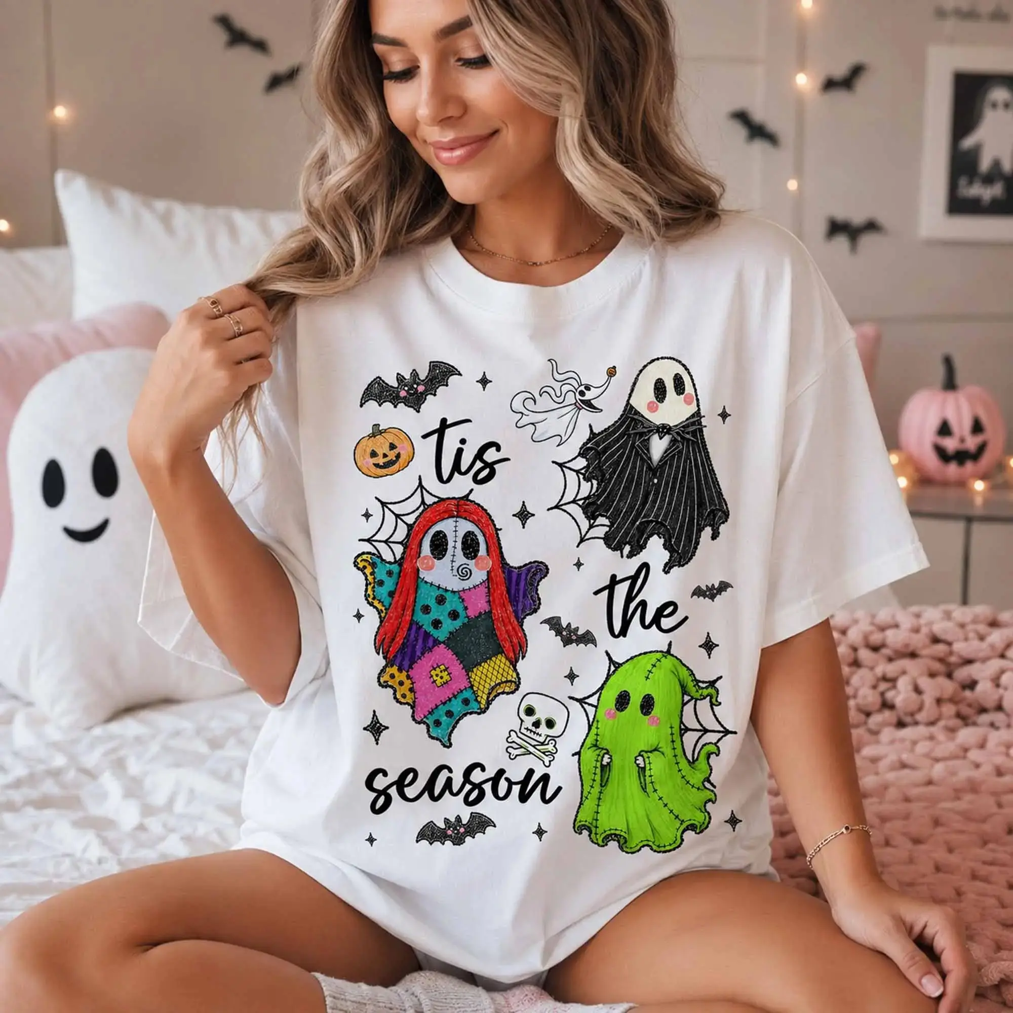 Tis The Season Spooky Vibes Shirt, Halloween Ghost Graphic Tee, Creepy Horror Fall Style Design - photo 3