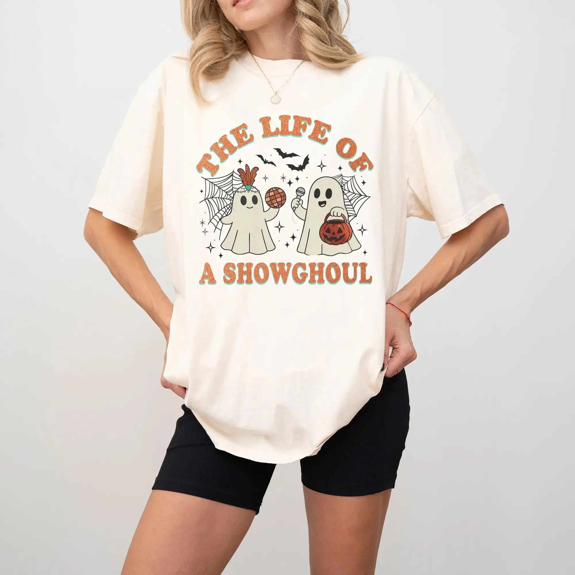 Comfort Colors The Life of a Showghoul Sweatshirt, Cute Ghost Funny Skeleton Music Album Halloween Crewneck - photo 3