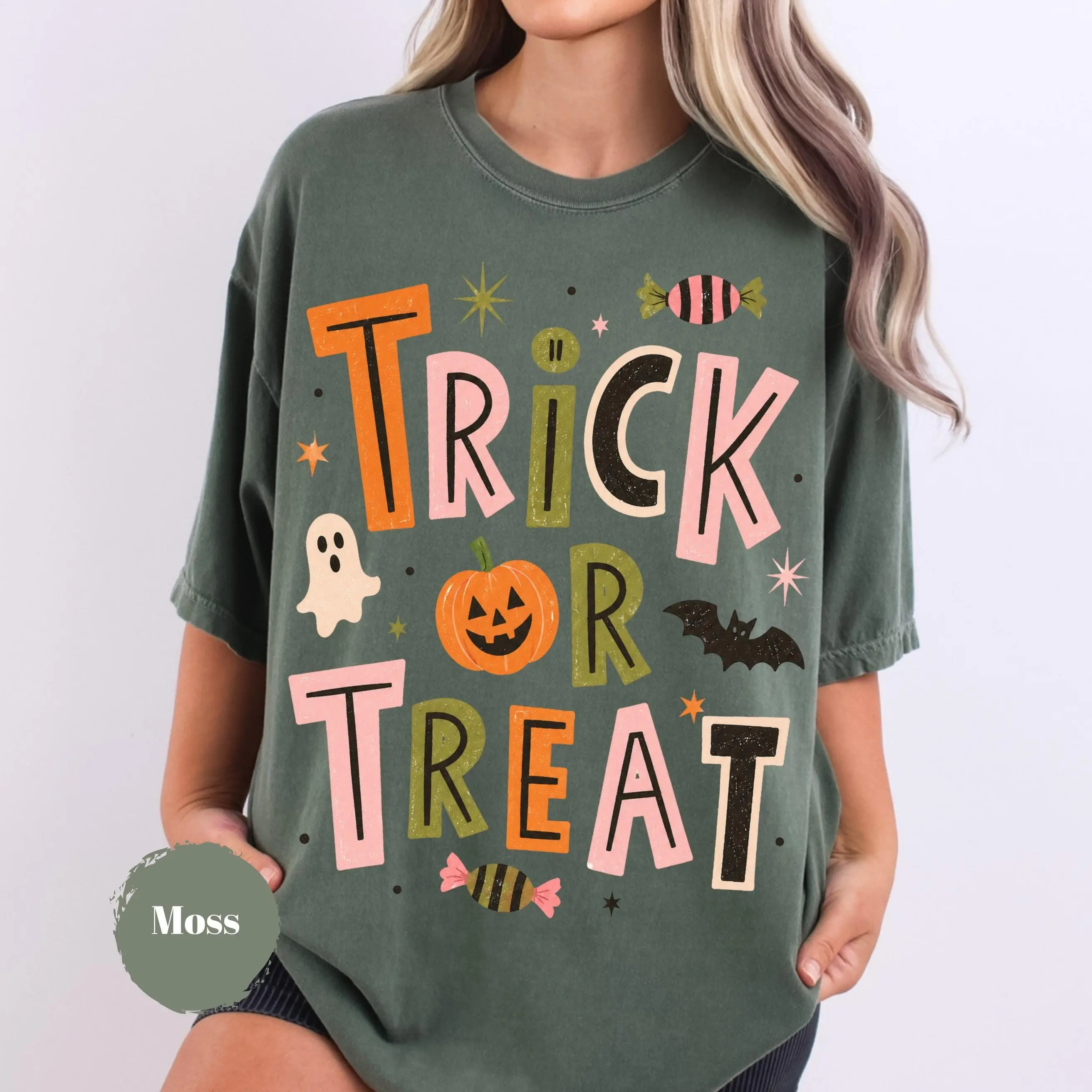 Vintage Trick or Treat Shirt, Retro Pumpkin Halloween Graphic Tee, Spooky Season Fall Gift for Women