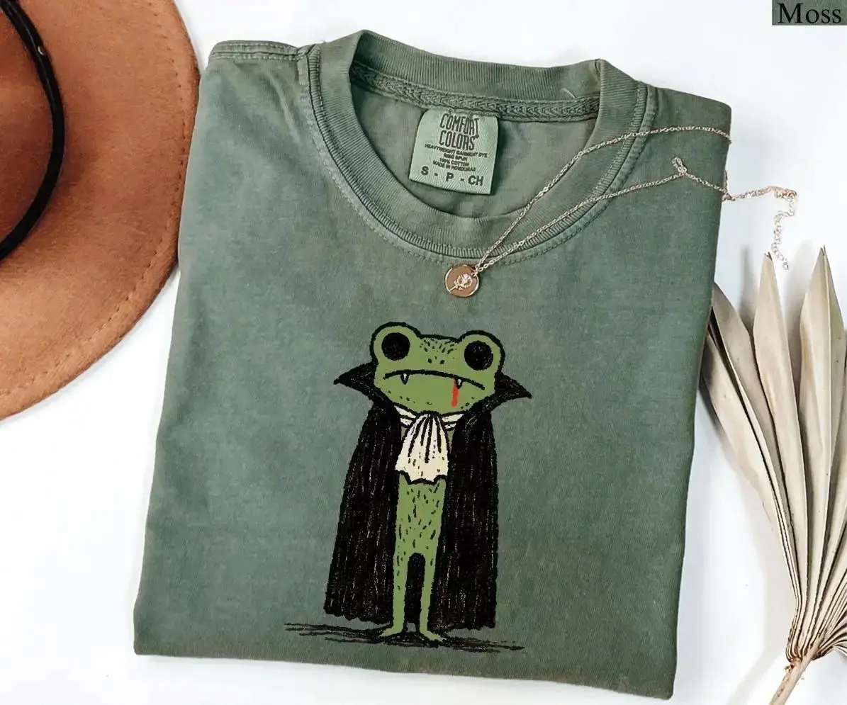 Gildan Premium Cotton Vampire Frog Halloween Shirt for Women, Cute Funny Spooky Tee, Toad Lover Gift Top
