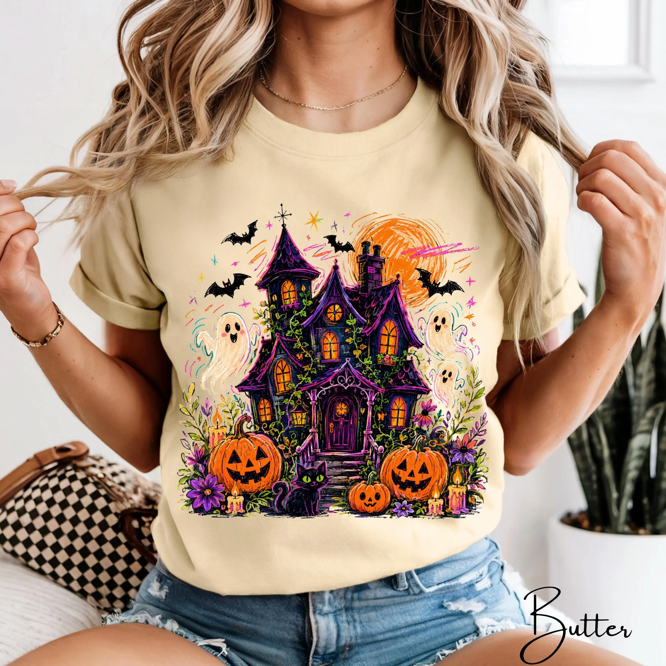 Comfort Colors 1717 Vintage Haunted Mansion Shirt, Retro Ghost Pumpkin Graphic Tee, Womens Spooky Season October Fall Top