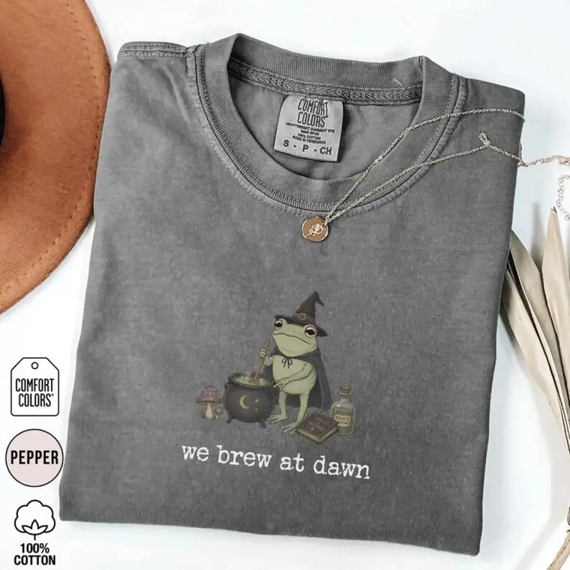 Witchy Frog Halloween Shirt, Comfort Colors Retro Witch Tee, Spooky Cottagecore Fall Autumn Graphic Toad Lover Gift for Women - photo 3