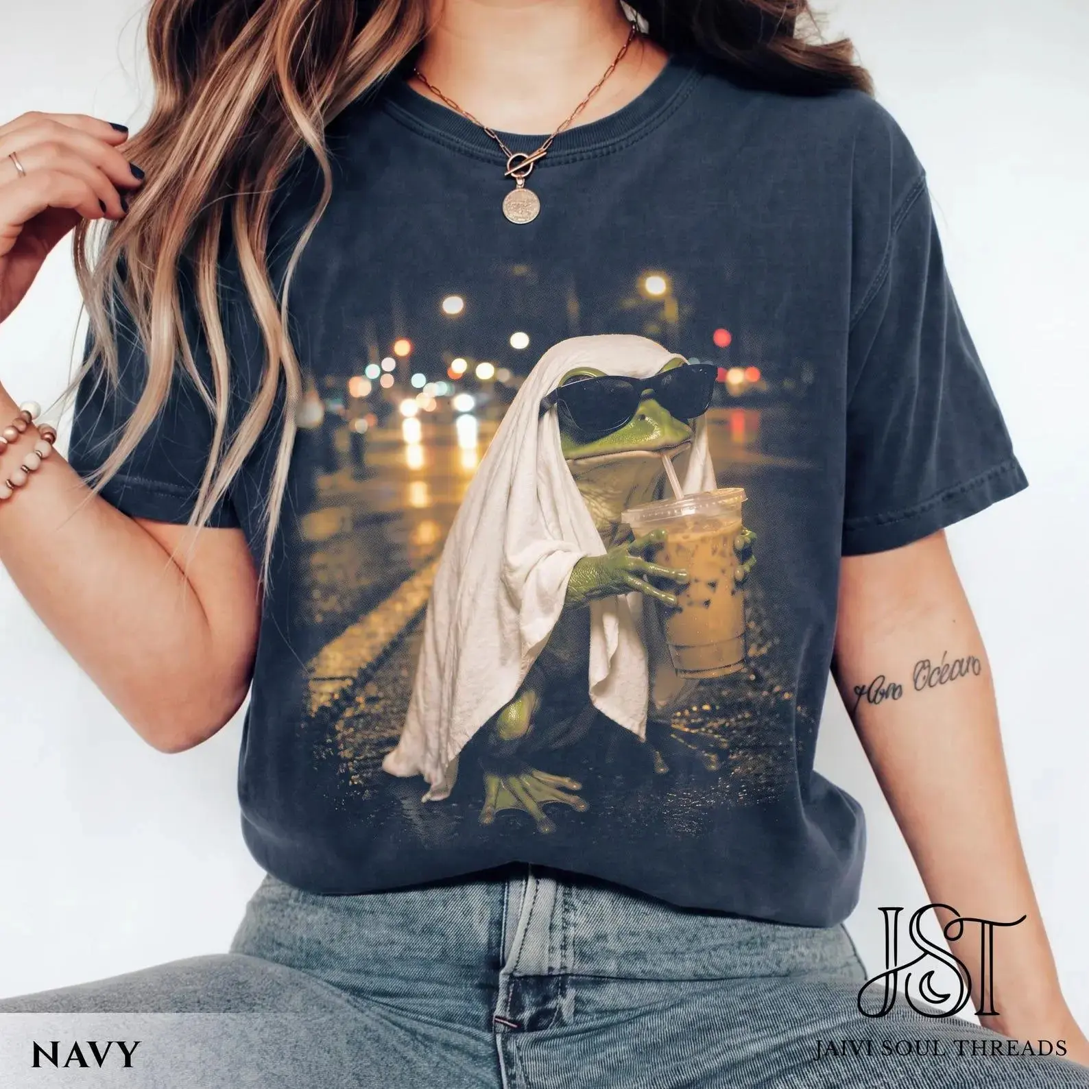 Comfort Colors Cartoon Frog Ghost Toad T-Shirt, Casual Cotton Round Neck Short Sleeve Loose Fit Tee - photo 4