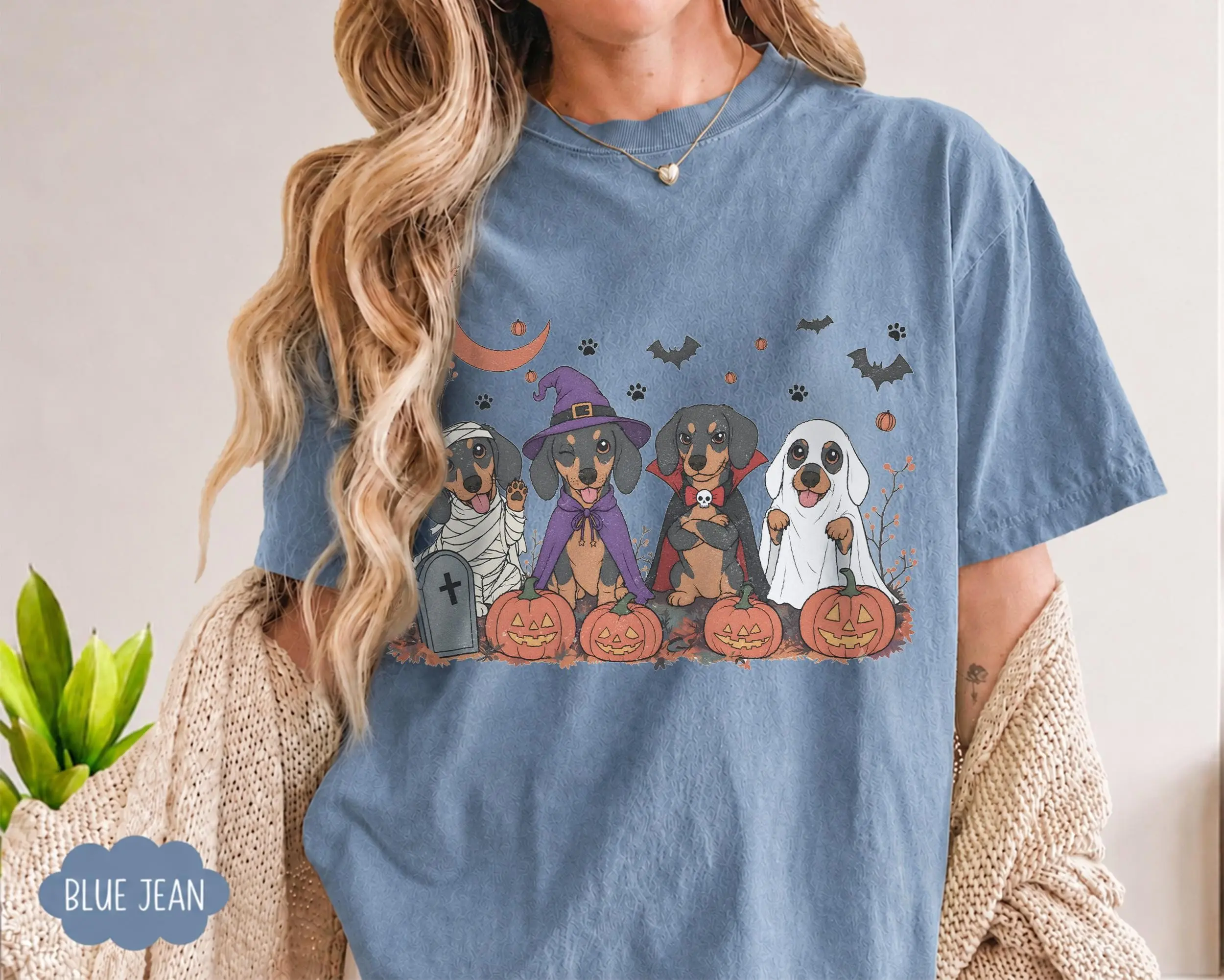 Womens Dachshund Halloween T-Shirt, Spooky Wiener Dog Print Crew Neck Short Sleeve Classic Fit Cotton Tee - photo 4