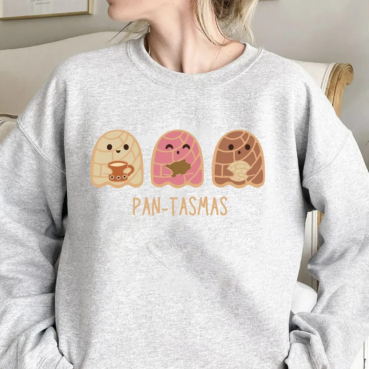 Pan-Tasmas Concha Ghost Sweatshirt, Cute Ghost Sweatshirt, Pan Dulce Halloween Crewneck, Fall Gift for Her — photo 5